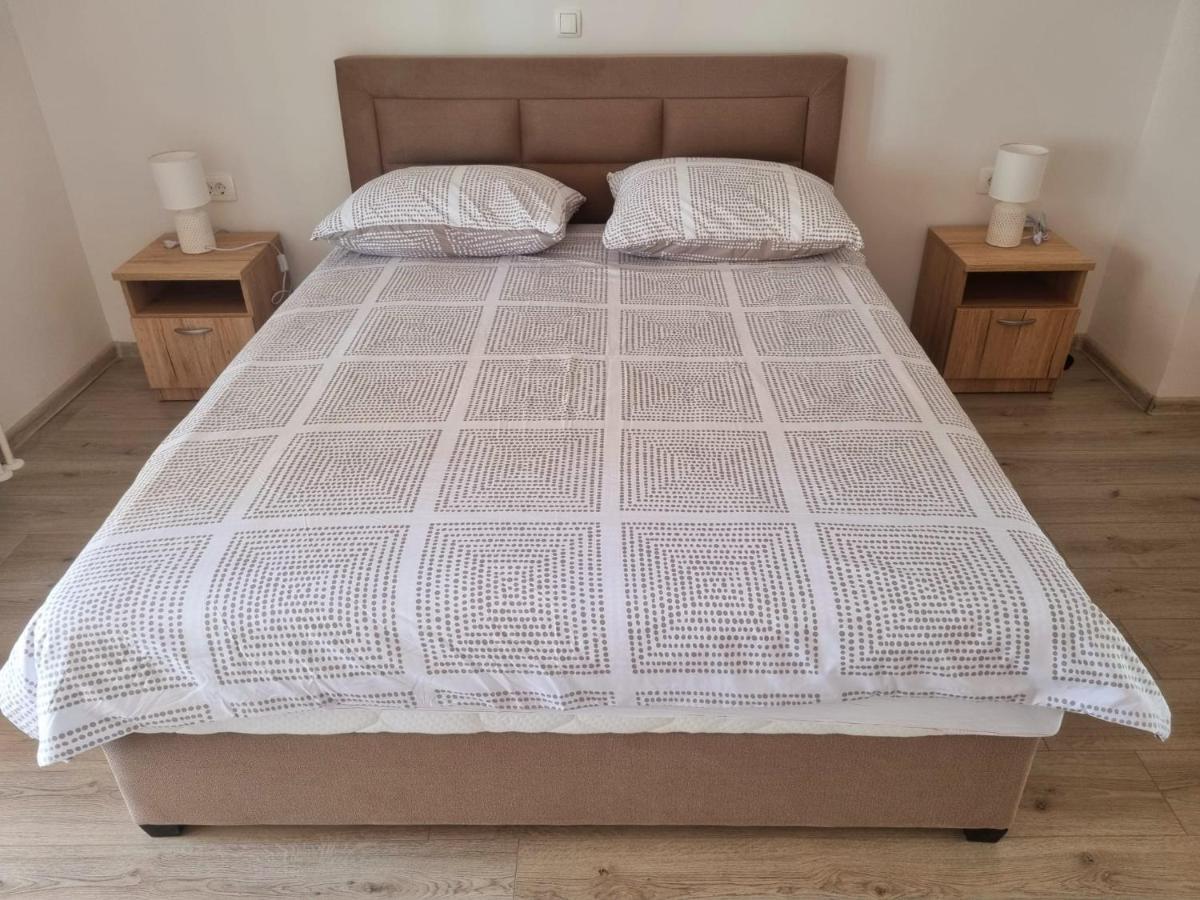 Apartment Mate Sukošan المظهر الخارجي الصورة