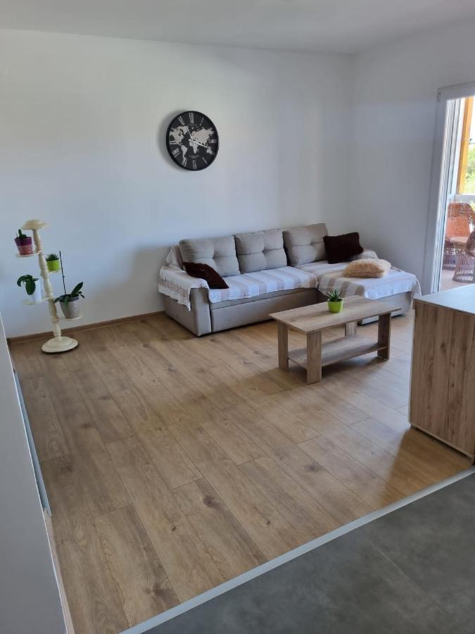 Apartment Mate Sukošan المظهر الخارجي الصورة