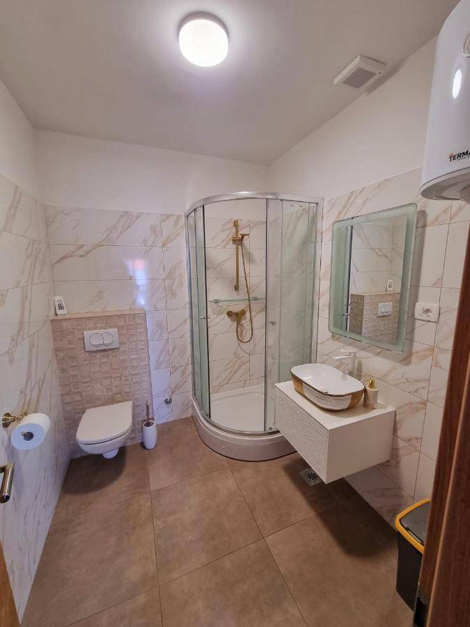 Apartment Mate Sukošan المظهر الخارجي الصورة